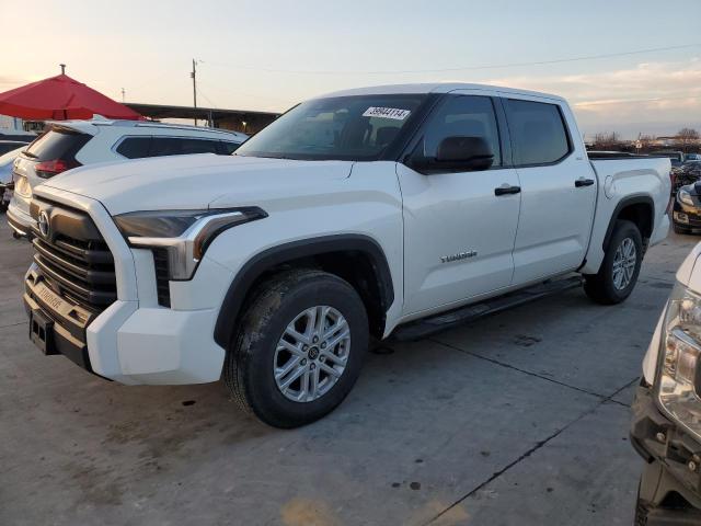 Изображение 2022 TOYOTA TUNDRA CREWMAX SR 2022