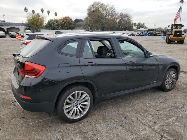 Obraz 3 z 2015 BMW X1 SDRIVE28I 2015 z VIN WBAVM1C55FVW58414