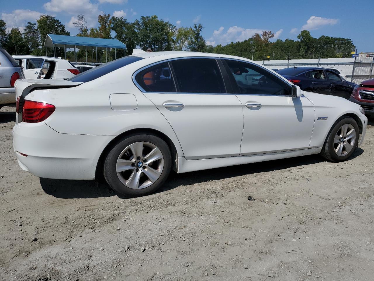 Изображение 3 2011 BMW 528 I 2011 с VIN WBAFR1C5XBC749853