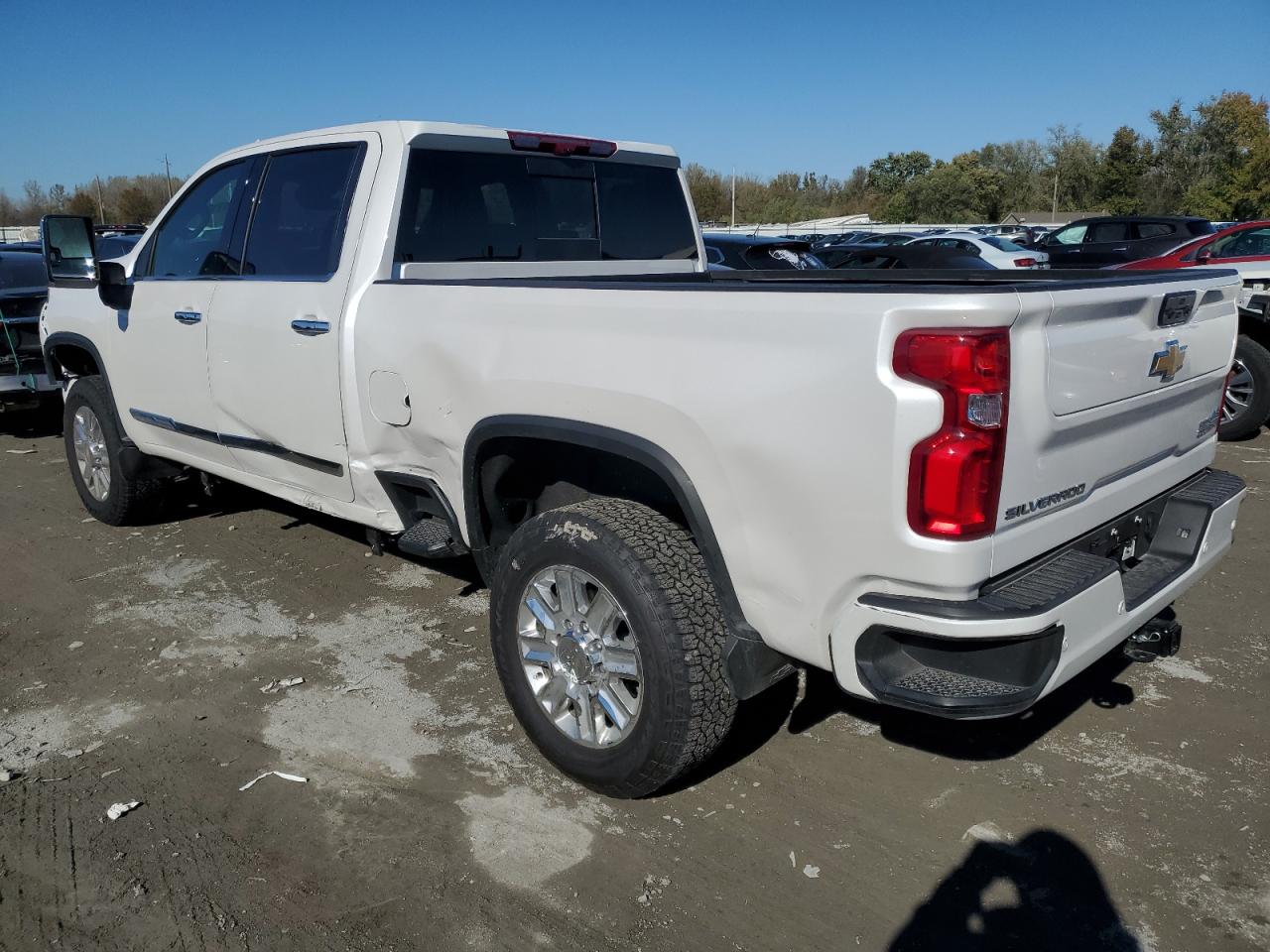 Image 2 of 2024 CHEVROLET SILVERADO K2500 HIGH COUNTRY 2024 with VIN 1GC4YREY3RF192246