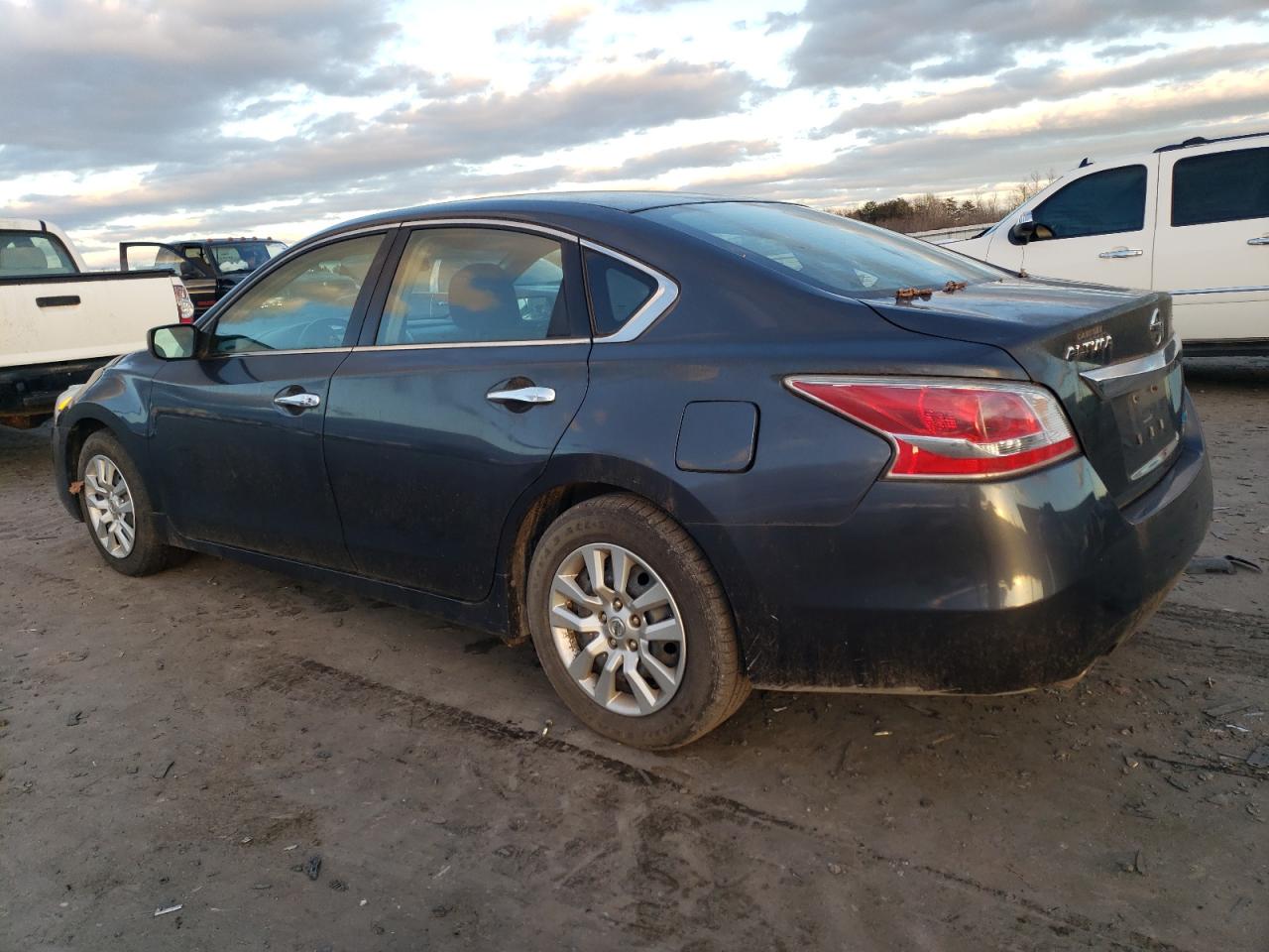 Image 2 of 2013 NISSAN ALTIMA 2.5 2013 with VIN 1N4AL3AP1DC189941