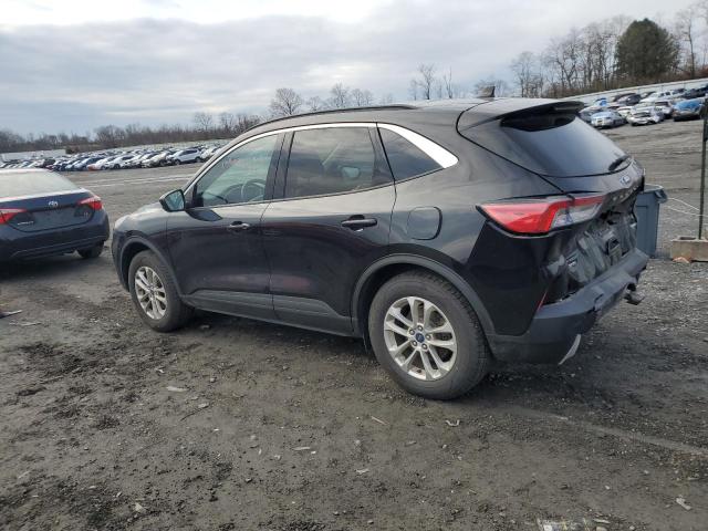 Image 2 of 2020 FORD ESCAPE SE 2020 with VIN 1FMCU9G64LUB28850