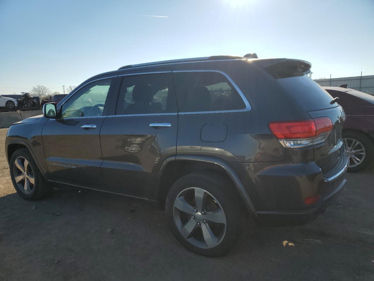 Изображение 2 2015 JEEP GRAND CHEROKEE OVERLAND 2015 с VIN 1C4RJECG3FC841280