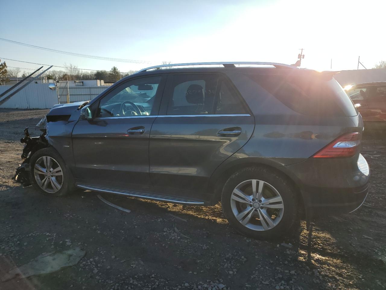 Obraz 2 z 2012 MERCEDES-BENZ ML 350 4MATIC 2012 z VIN 4JGDA5HB8CA089084