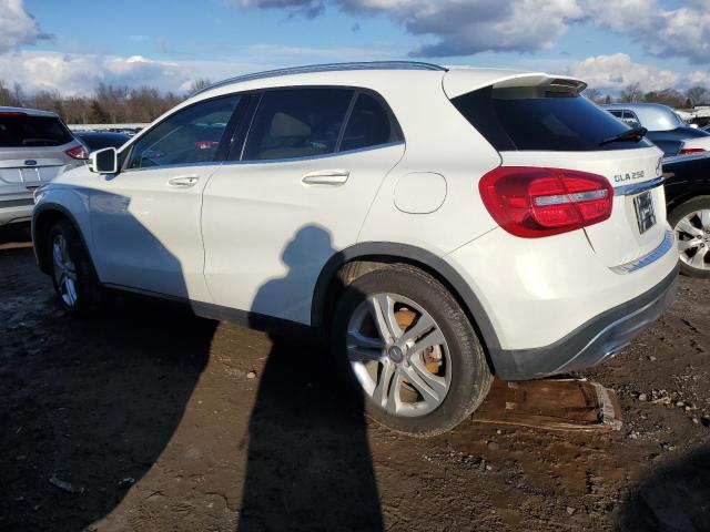 Obraz 2 z 2016 MERCEDES-BENZ GLA 250 4MATIC 2016 z VIN WDCTG4GB1GJ211973