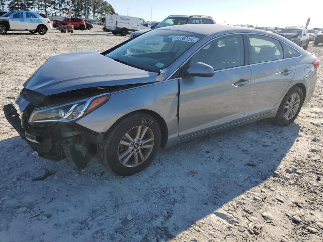 Image 1 of 2015 HYUNDAI SONATA SE 2015 with VIN 5NPE24AFXFH076136