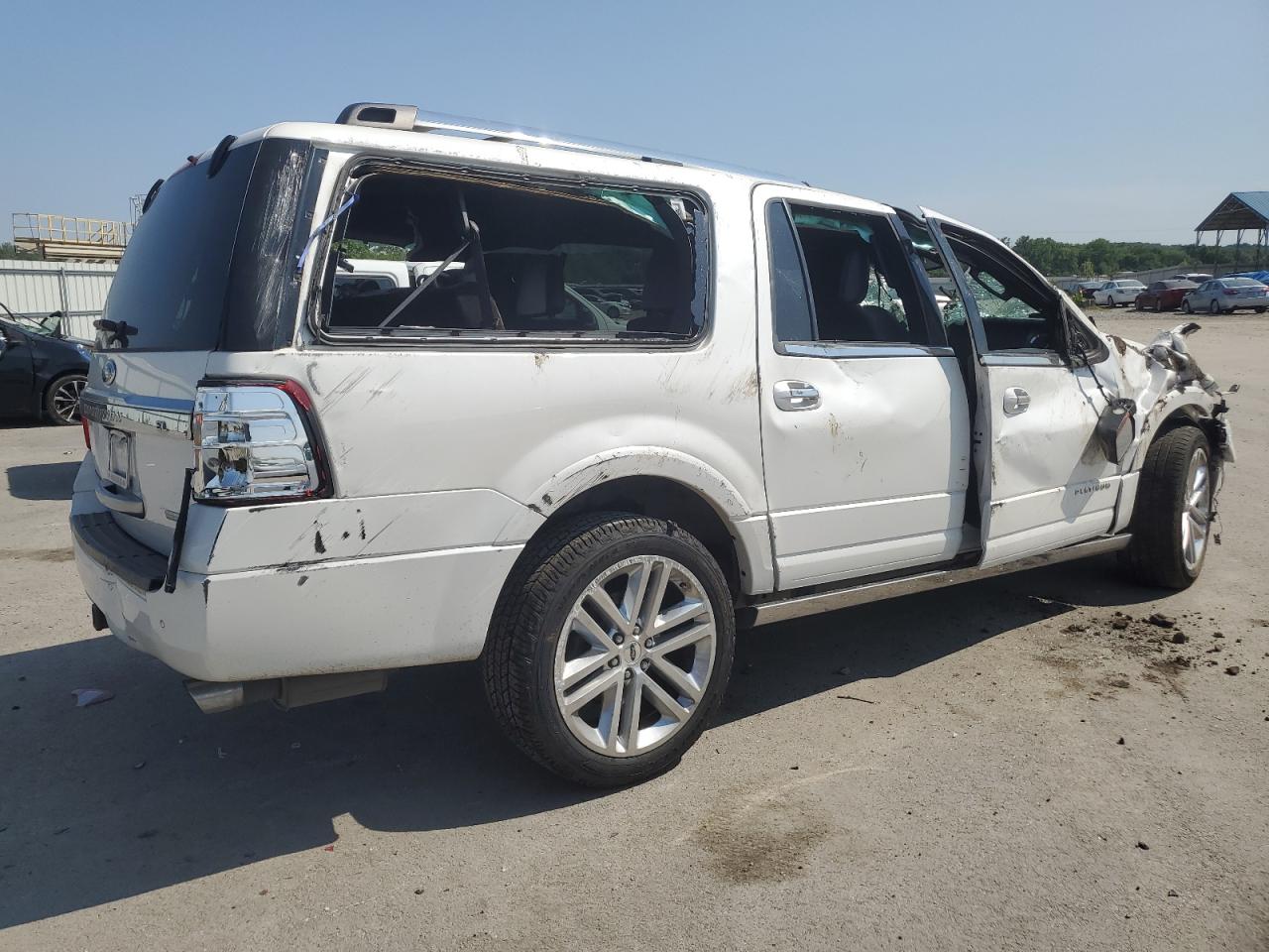Obraz 3 z 2015 FORD EXPEDITION EL PLATINUM 2015 z VIN 1FMJK1MT3FEF36571