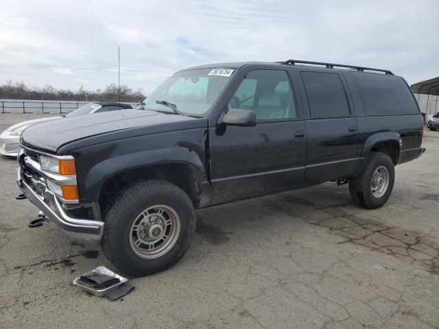 Image 1 of 1999 CHEVROLET SUBURBAN K2500 1999 with VIN 1GNGK26J8XJ552233