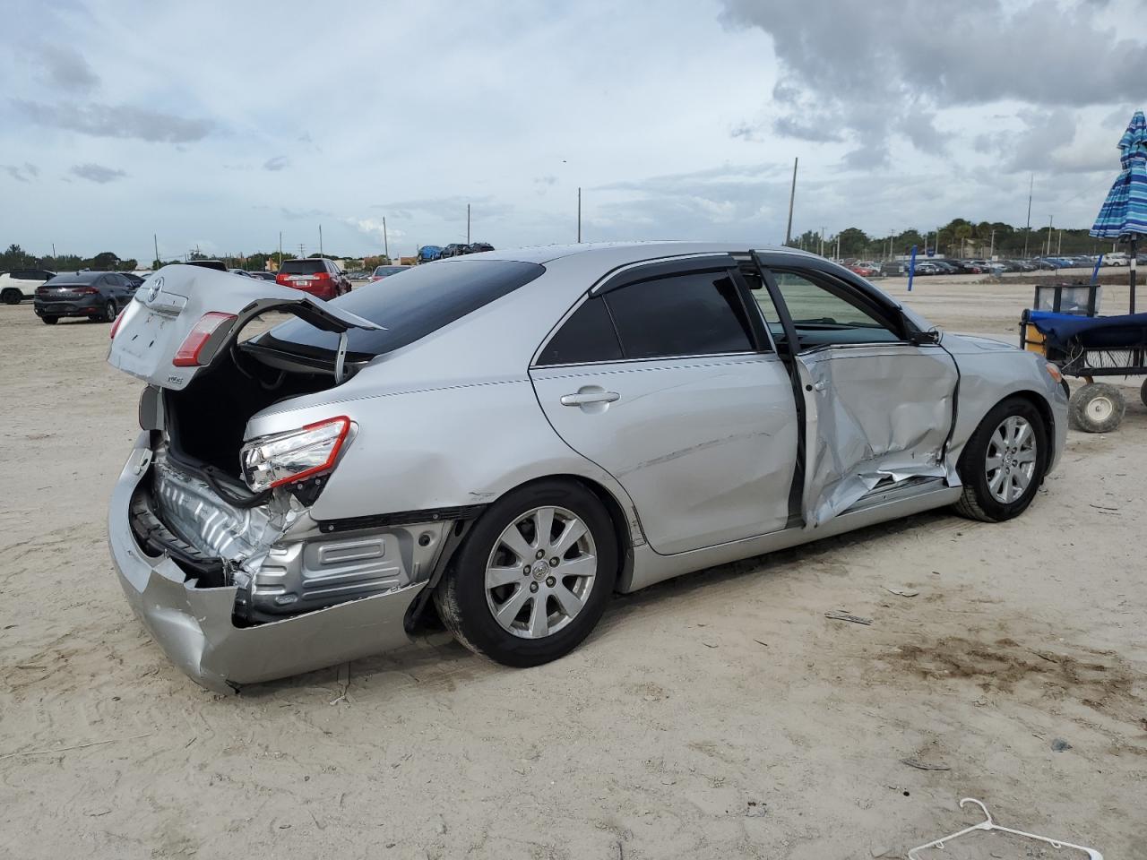 Image 3 of 2008 TOYOTA CAMRY CE 2008 with VIN 4T1BE46K08U783315