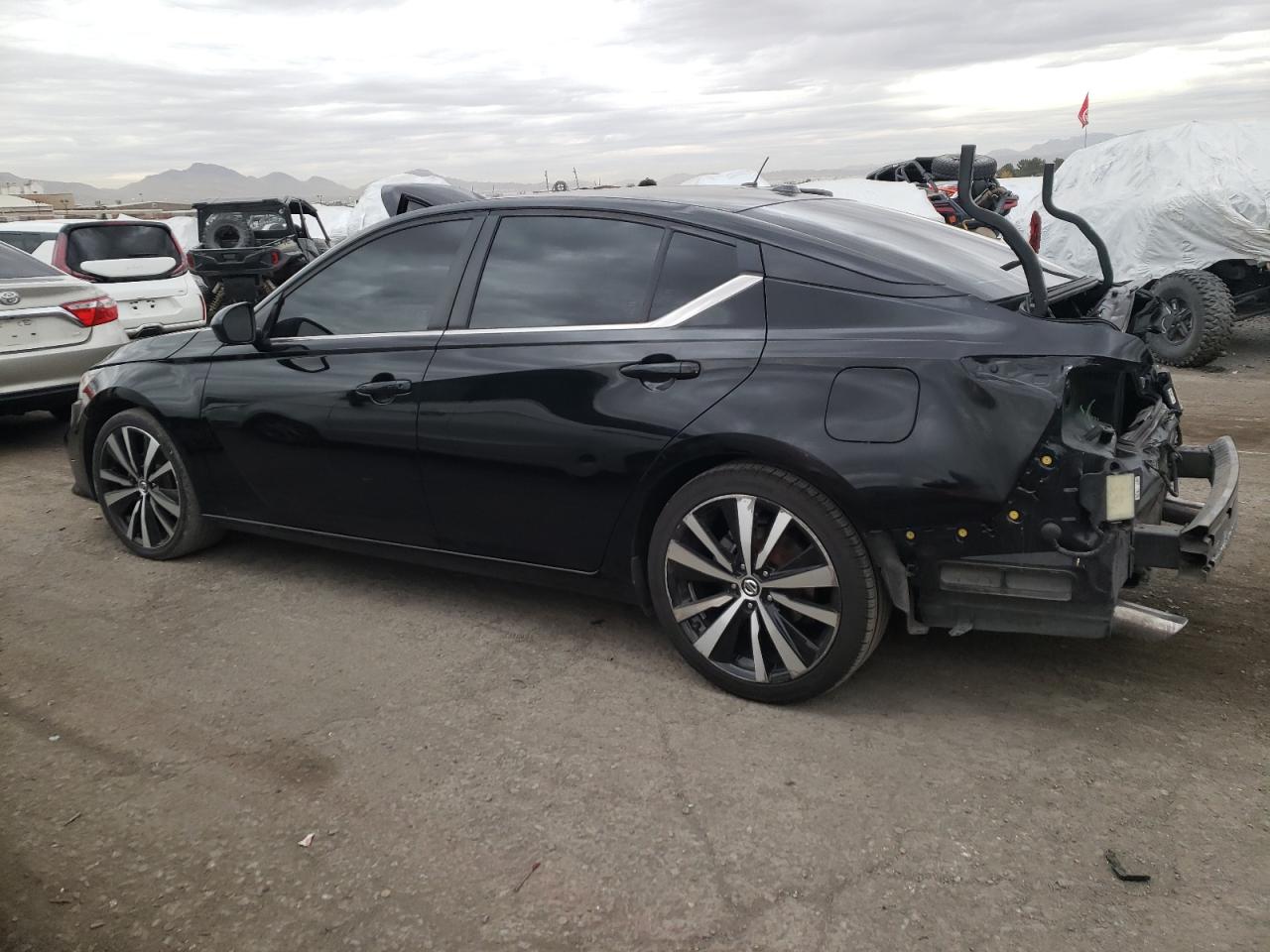 Obraz 2 z 2019 NISSAN ALTIMA SR 2019 z VIN 1N4BL4CV6KC174029