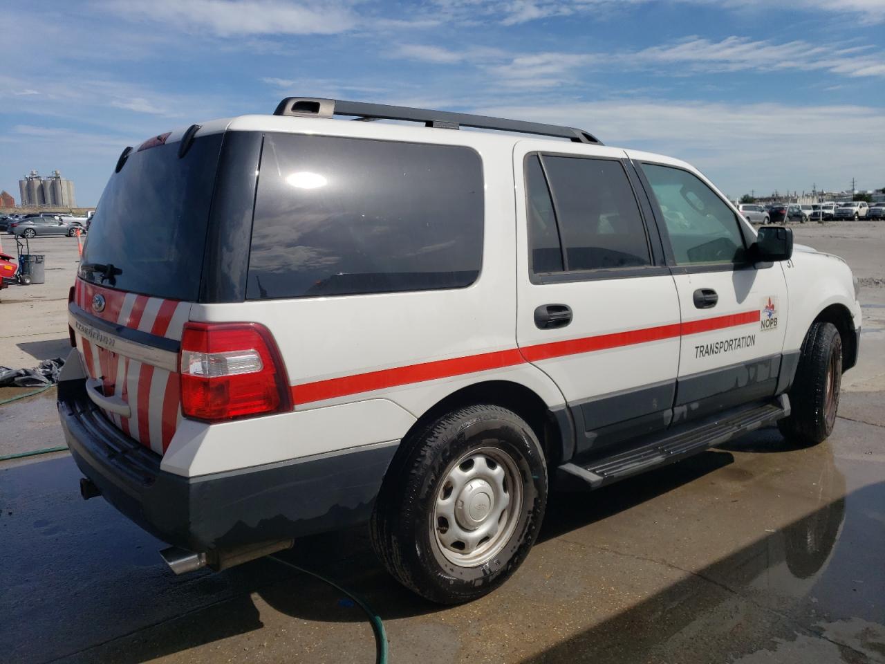 Image 3 of 2015 FORD EXPEDITION XL 2015 with VIN 1FMJU1FT3FEF44967