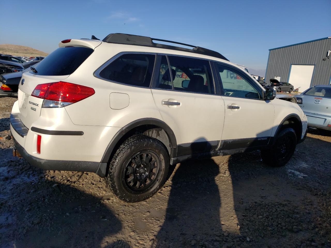 Obraz 3 z 2014 SUBARU OUTBACK 2.5I LIMITED 2014 z VIN 4S4BRBPC1E3240315