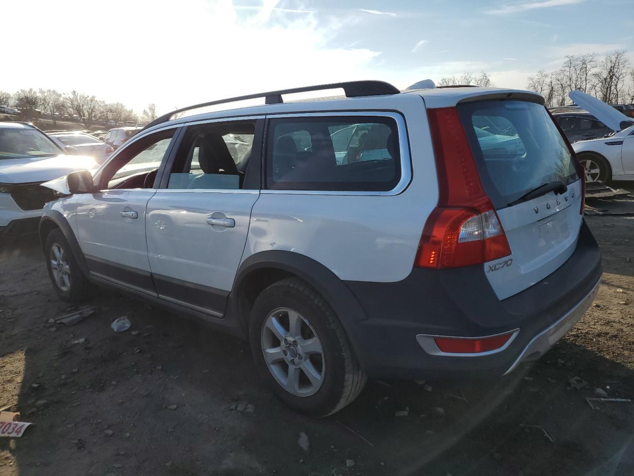 Изображение 2 2010 VOLVO XC70 3.2 2010 с VIN YV4960BZ3A1086043