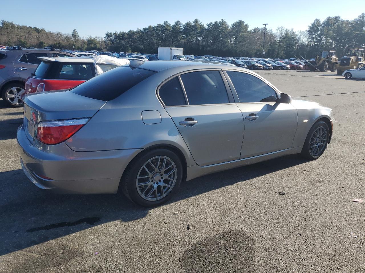 Image 3 of 2008 BMW 528 XI 2008 with VIN WBANV13568BZ47691