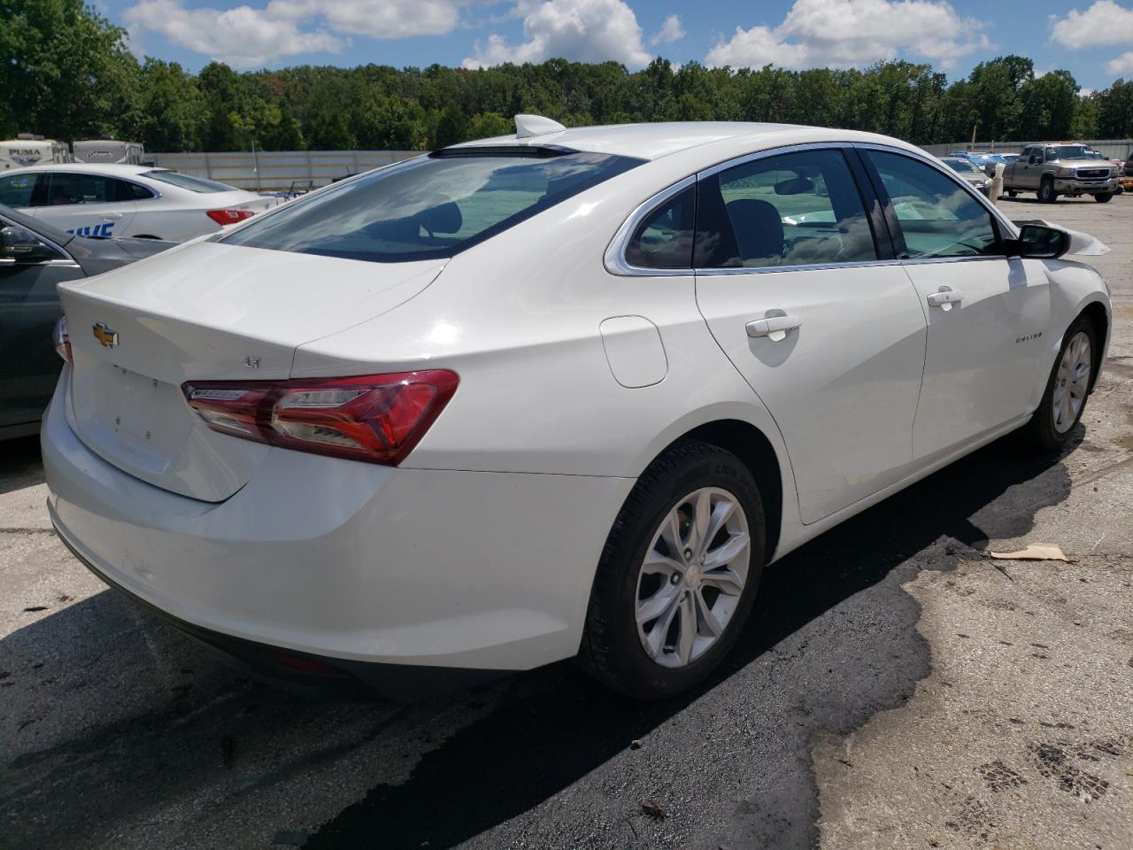 Изображение 3 2020 CHEVROLET MALIBU LT 2020 с VIN 1G1ZD5ST3LF098726
