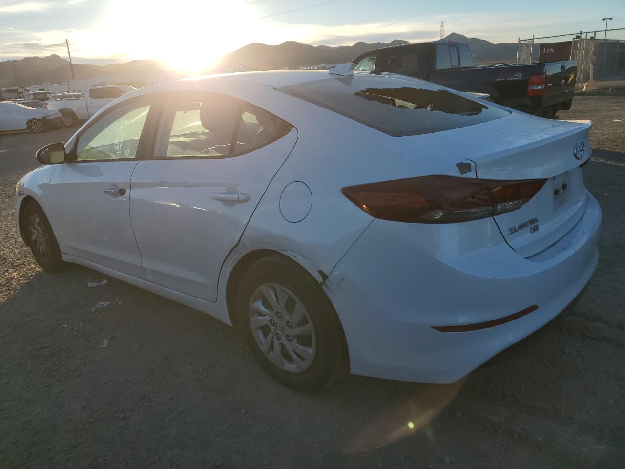 Image 2 of 2017 HYUNDAI ELANTRA SE 2017 with VIN 5NPD74LF0HH111490
