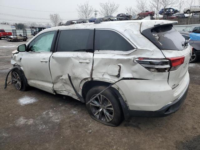 Image 2 of 2017 TOYOTA HIGHLANDER LE 2017 with VIN 5TDBZRFH5HS360101