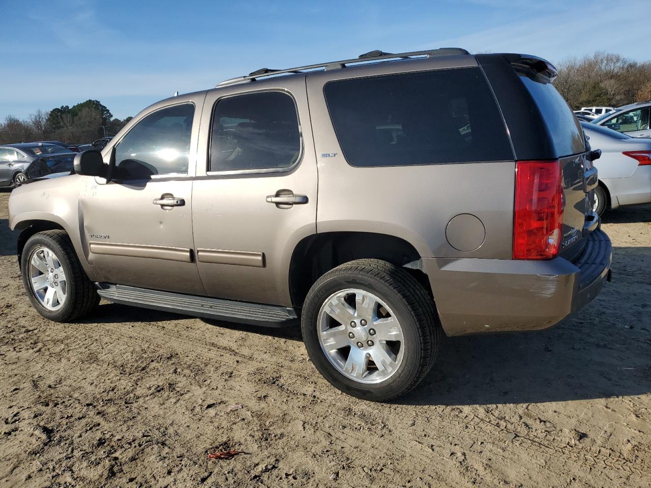 Obraz 2 z 2011 GMC YUKON SLT 2011 z VIN 1GKS2CE0XBR212694