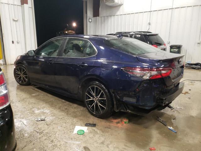 Obraz 2 z 2021 TOYOTA CAMRY SE 2021 z VIN 4T1G11AKXMU465803