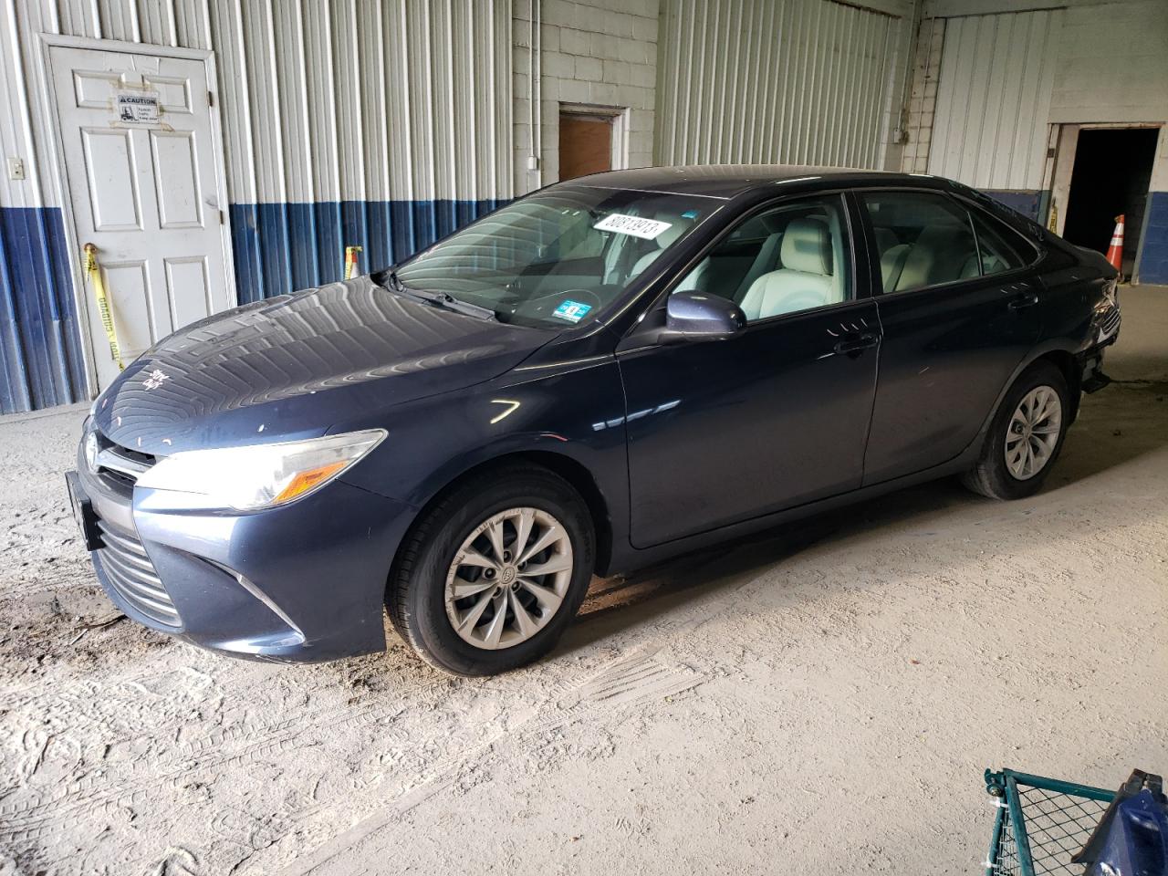 Изображение 1 2015 TOYOTA CAMRY LE 2015 с VIN 4T4BF1FK7FR490252