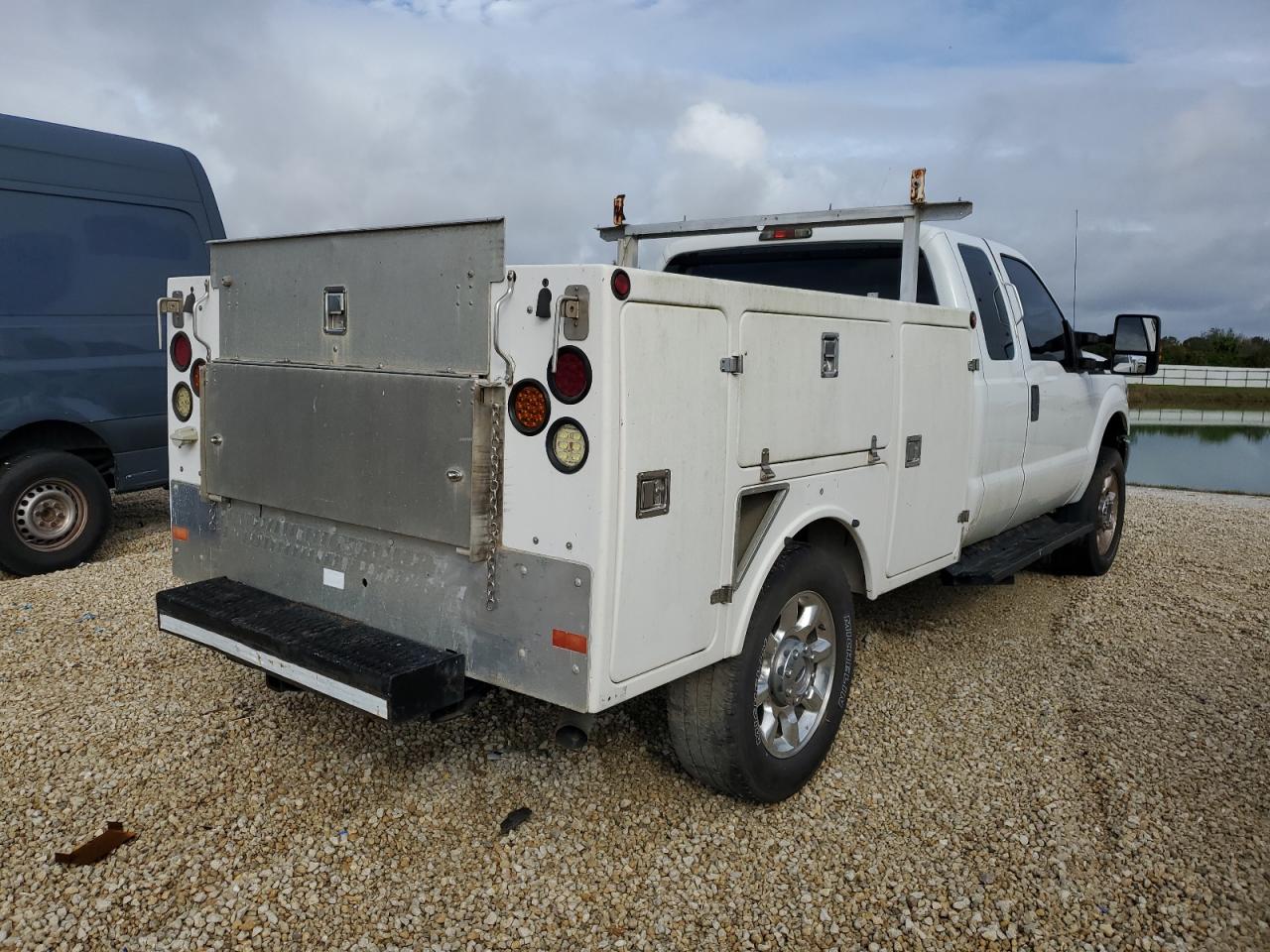 Изображение 3 2011 FORD F350 SUPER DUTY 2011 с VIN 1FT7X3B66BEB77610