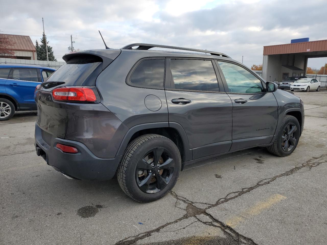Image 3 of 2015 JEEP CHEROKEE LATITUDE 2015 with VIN 1C4PJMCS1FW768768