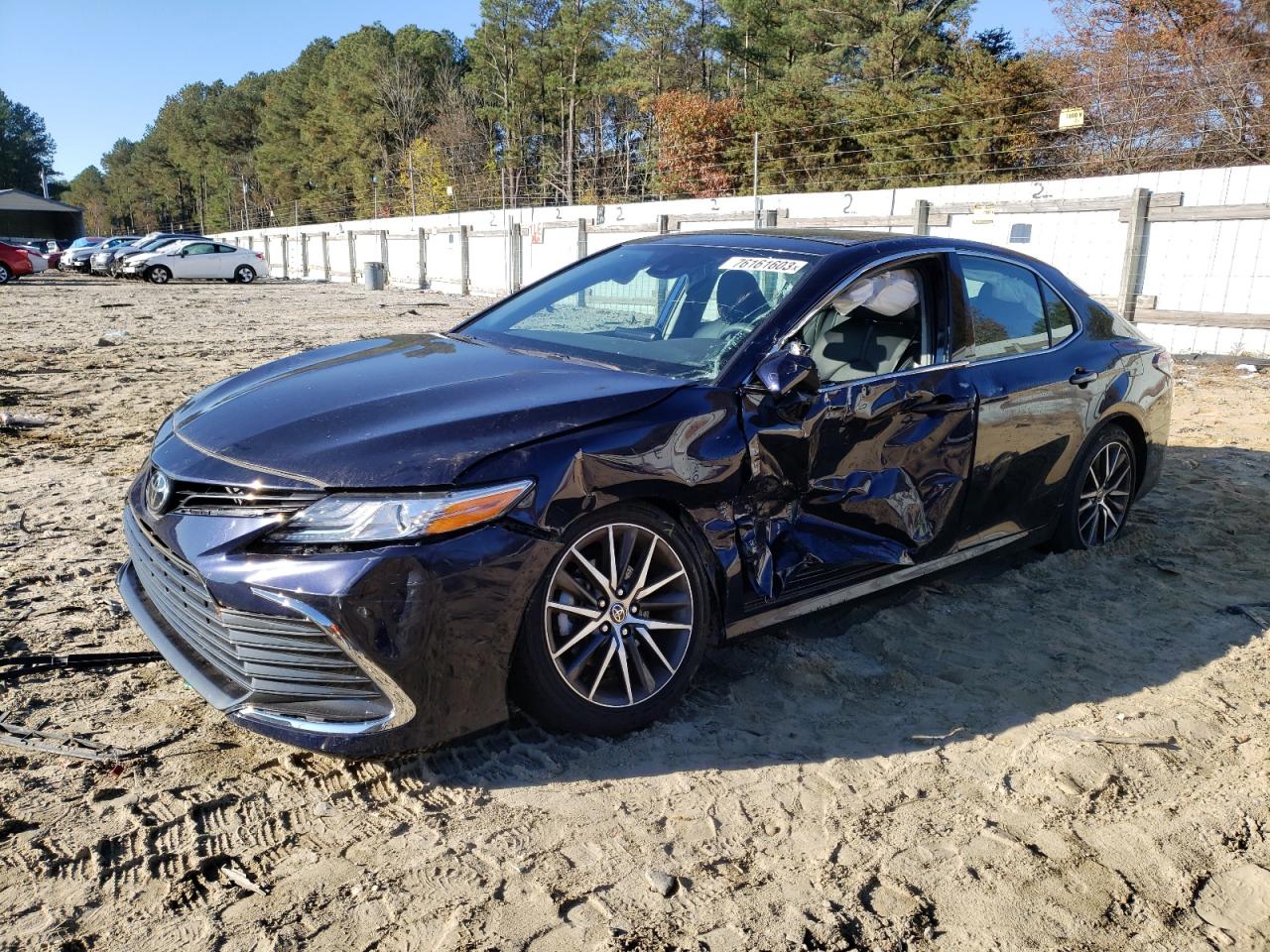 Image 1 of 2021 TOYOTA CAMRY XLE 2021 with VIN 4T1F11AK3MU403400