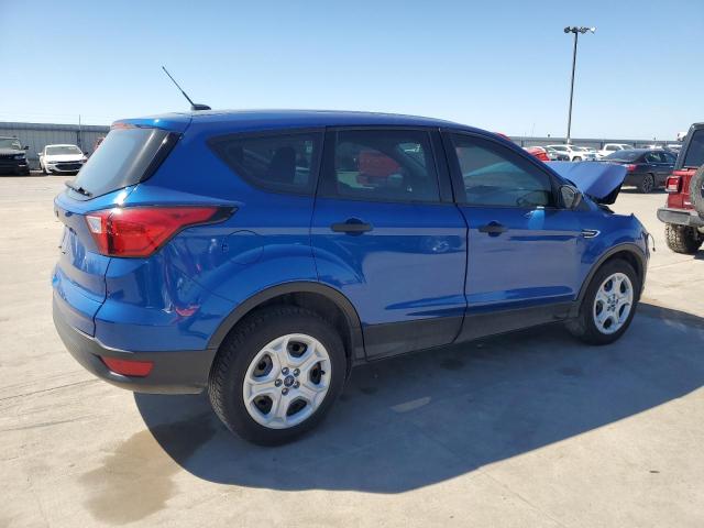 Image 3 of 2019 FORD ESCAPE S 2019 with VIN 1FMCU0F73KUB57969