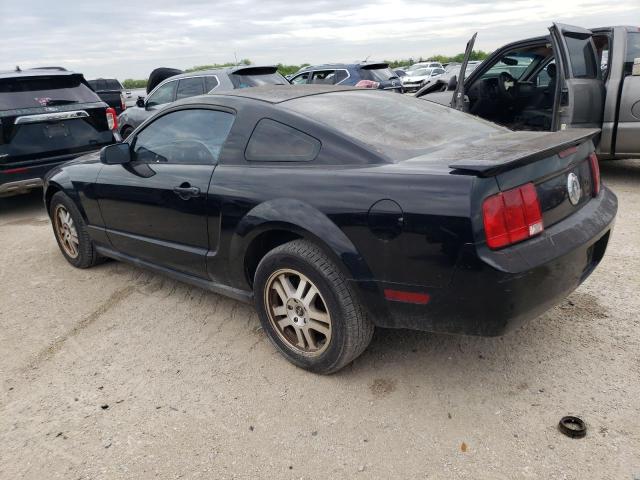 Obraz 2 z 2008 FORD MUSTANG  2008 z VIN 1ZVHT80N085133812