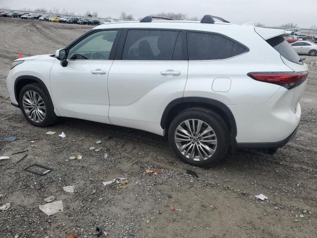 Изображение 2 2022 TOYOTA HIGHLANDER PLATINUM 2022 с VIN 5TDFZRBH5NS228569