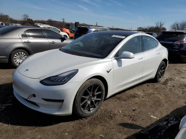 Obraz 1 z 2019 TESLA MODEL 3  2019 z VIN 5YJ3E1EBXKF493480