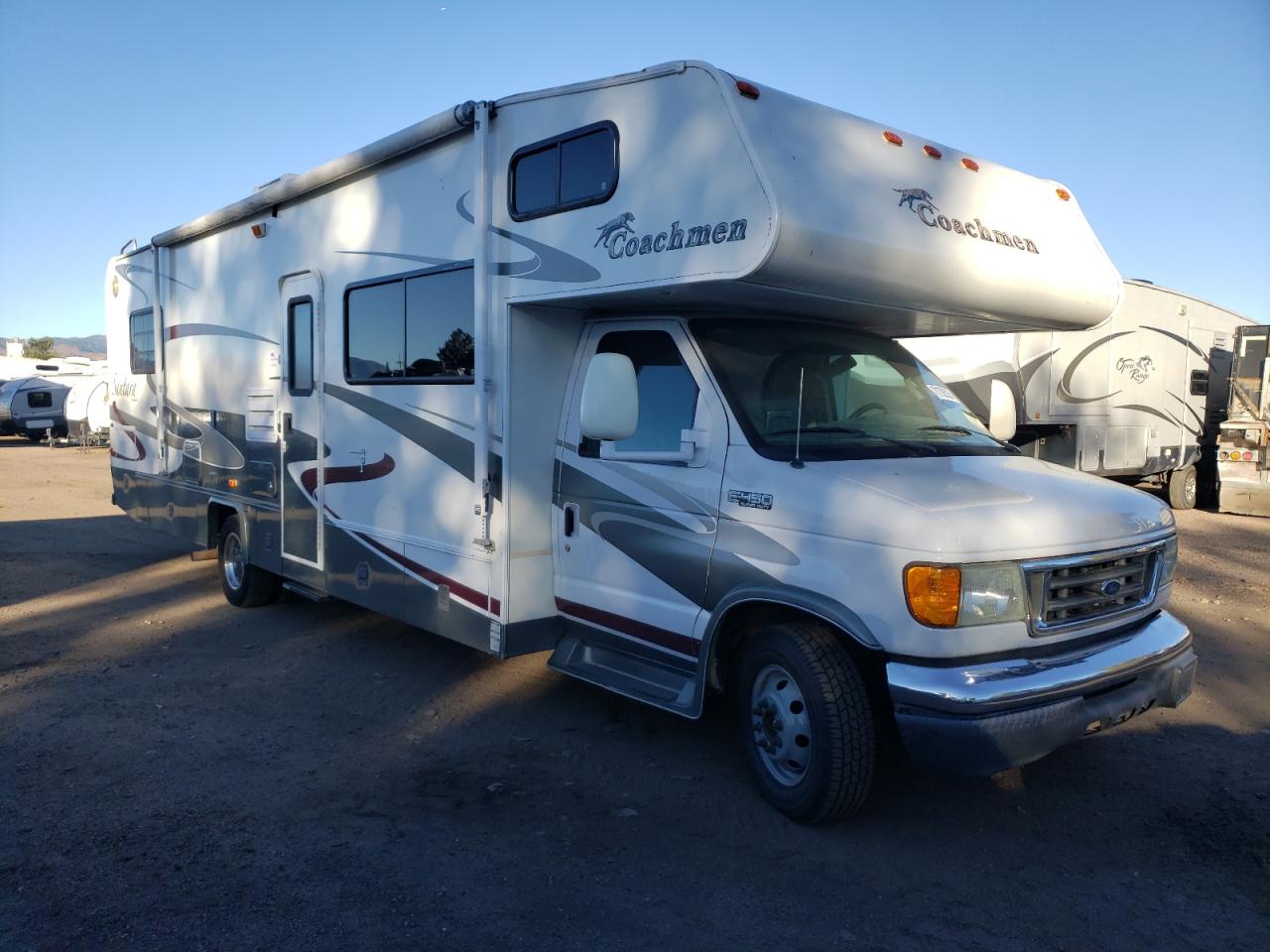 Image 1 of 2005 FORD ECONOLINE E450 SUPER DUTY CUTAWAY VAN 2005 with VIN 1FDXE45SX5HA76847
