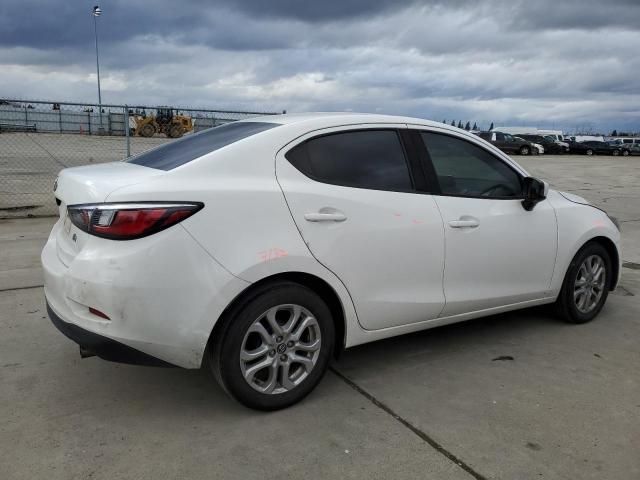 Image 3 of 2017 TOYOTA YARIS IA  2017 with VIN 3MYDLBYV2HY164664