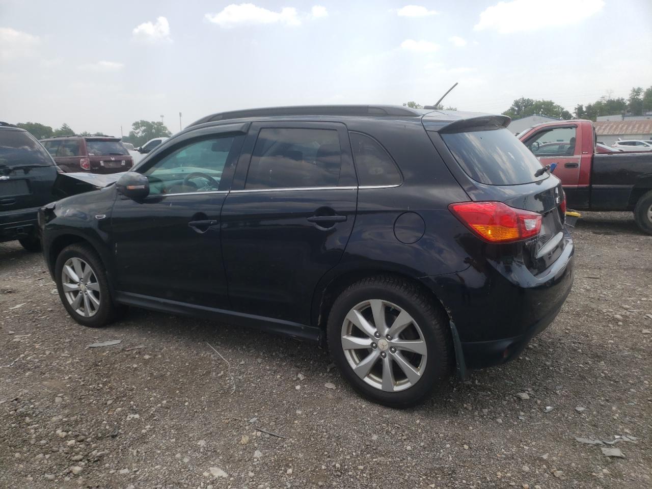 Image 2 of 2015 MITSUBISHI OUTLANDER SPORT SE 2015 with VIN 4A4AR4AW3FE058807