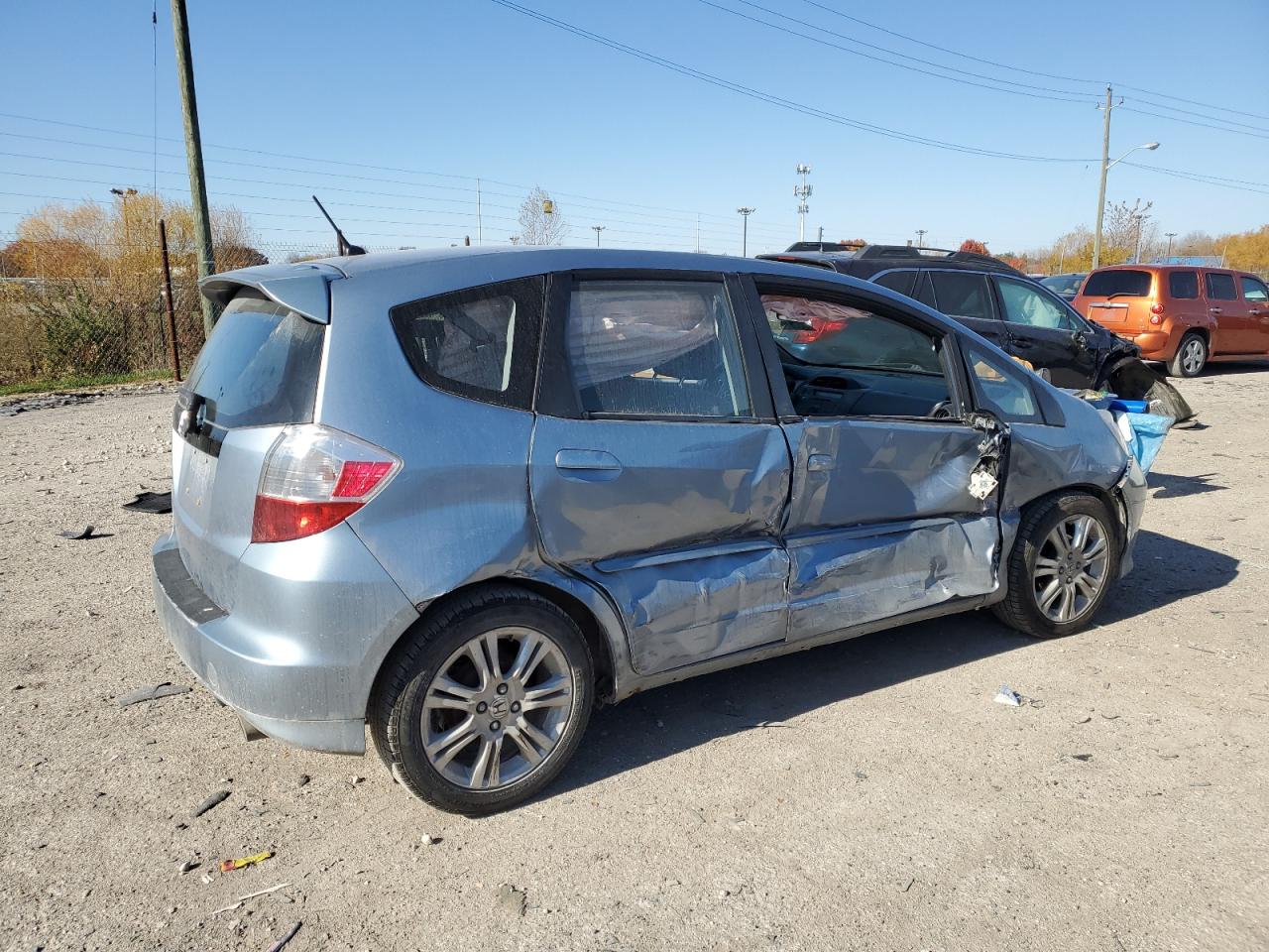 Image 3 of 2011 HONDA FIT SPORT 2011 with VIN JHMGE8H54BC009296