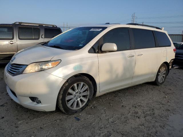 2012 TOYOTA SIENNA XLE 2012 image
