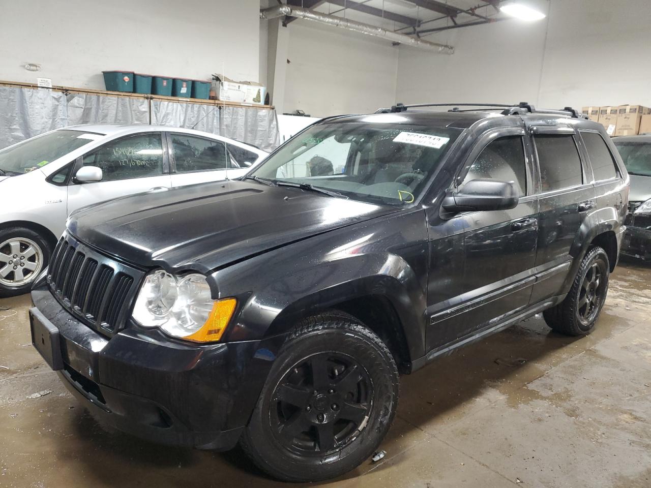2010 JEEP GRAND CHEROKEE LAREDO 2010 image