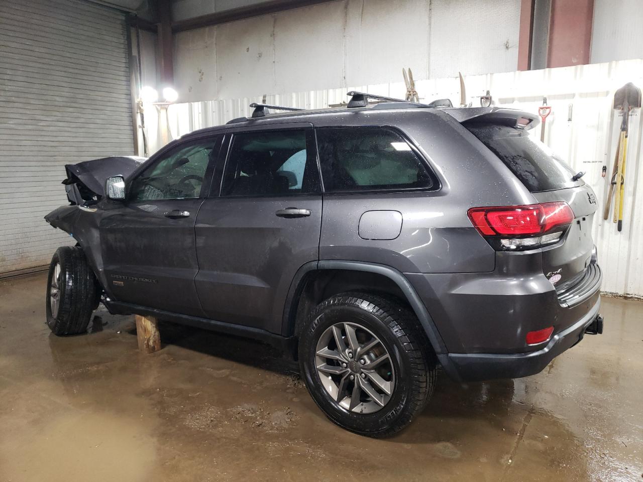Изображение 2 2016 JEEP GRAND CHEROKEE LAREDO 2016 с VIN 1C4RJFAG3GC469398