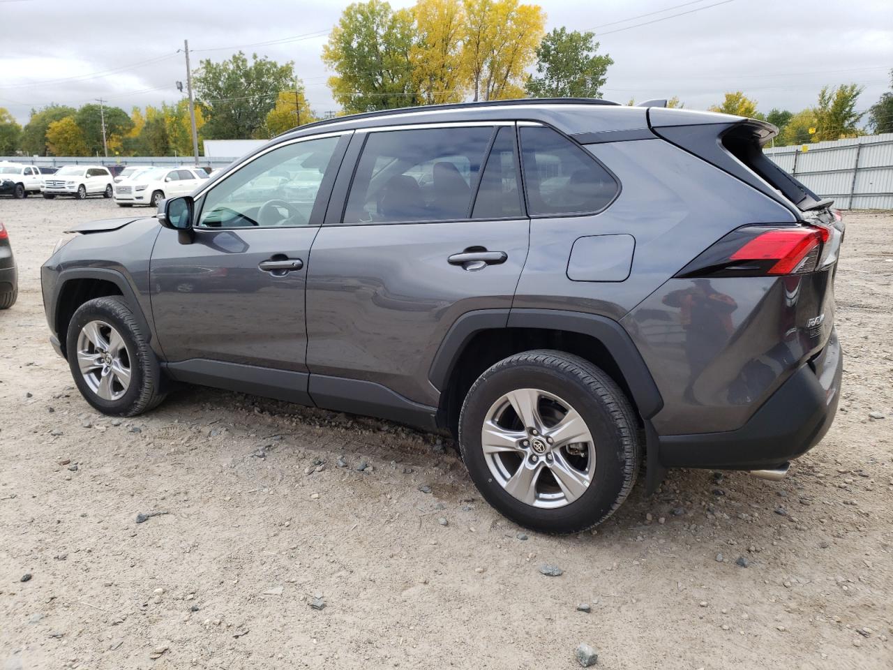 Image 2 of 2022 TOYOTA RAV4 XLE 2022 with VIN 2T3P1RFV9NC284865
