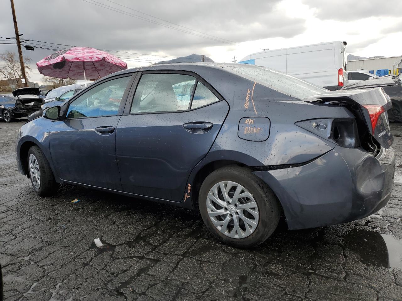 Изображение 2 2019 TOYOTA COROLLA L 2019 с VIN 5YFBURHE7KP929144