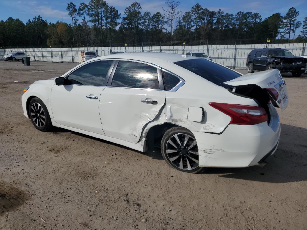 Image 2 of 2018 NISSAN ALTIMA 2.5 2018 with VIN 1N4AL3AP6JC161256
