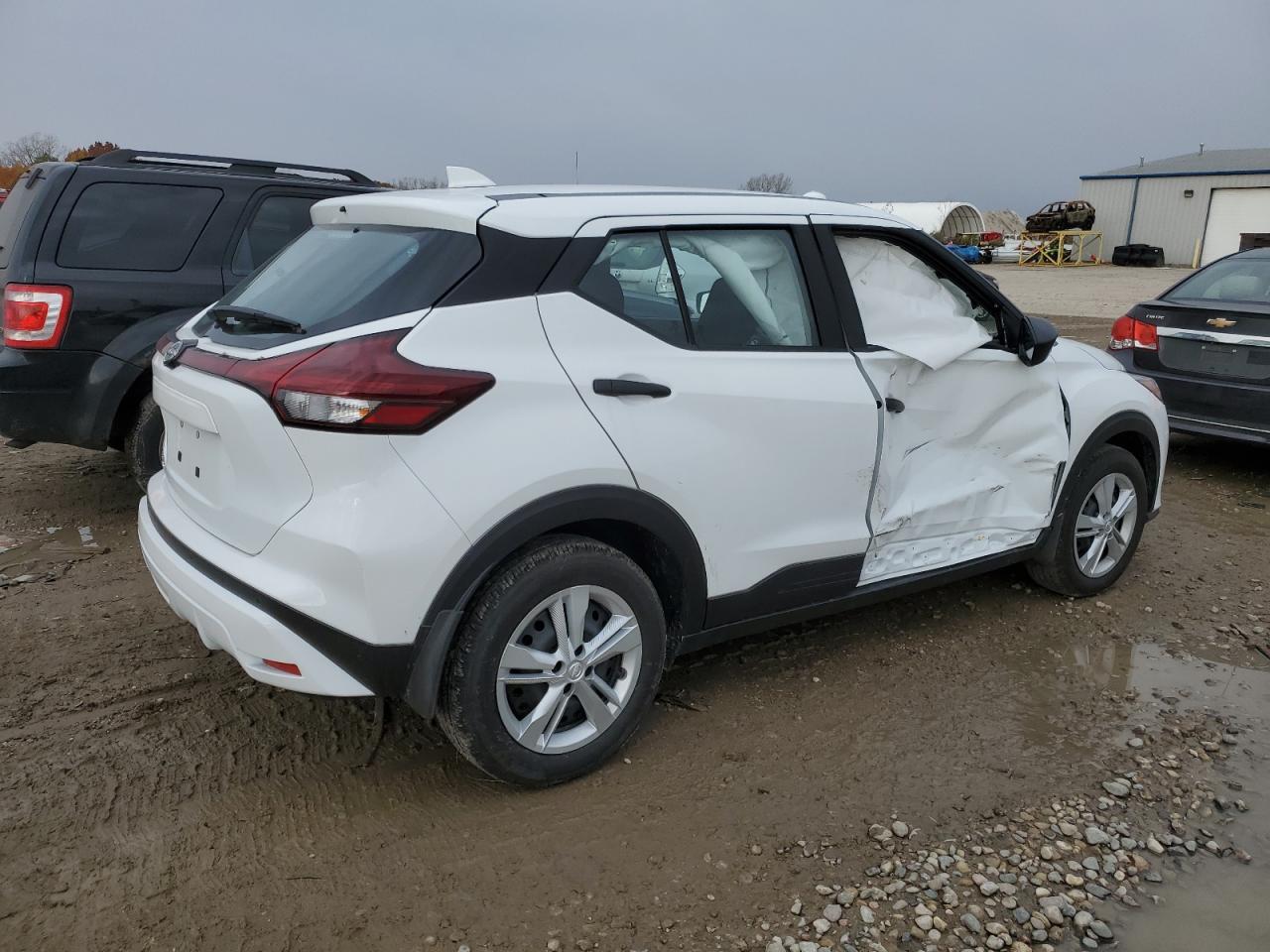 Image 3 of 2023 NISSAN KICKS S 2023 with VIN 3N1CP5BV0PL555478