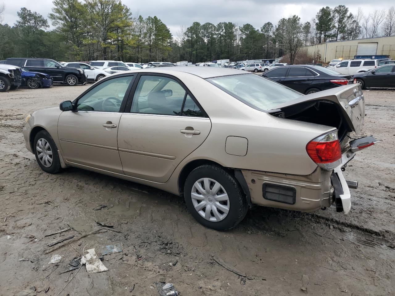 Obraz 2 z 2006 TOYOTA CAMRY LE 2006 z VIN JTDBE32K963048436
