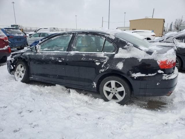 Image 2 of 2013 VOLKSWAGEN JETTA TDI 2013 with VIN 3VWLL7AJ9DM230690