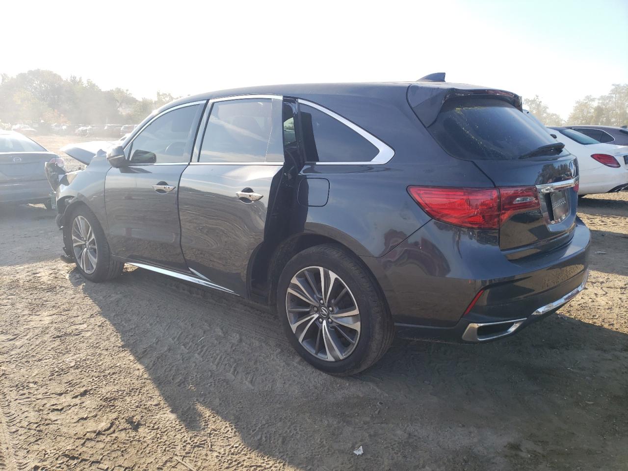 Image 2 of 2019 ACURA MDX TECHNOLOGY 2019 with VIN 5J8YD4H55KL019158