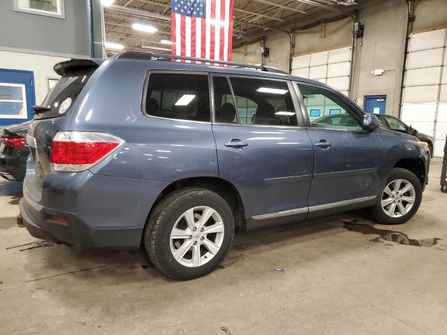 Image 3 of 2012 TOYOTA HIGHLANDER BASE 2012 with VIN 5TDBK3EH3CS142234