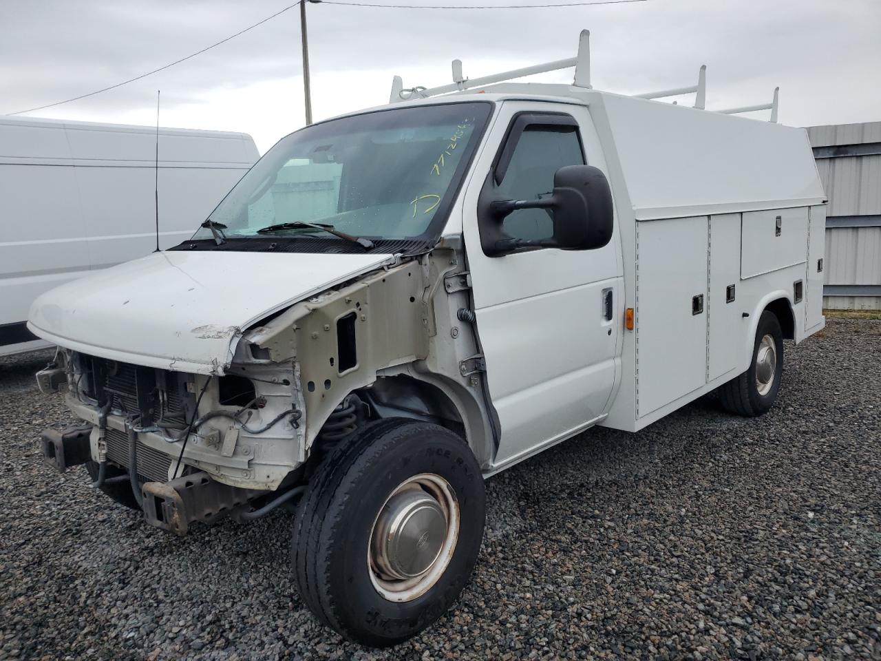 Image 1 of 2005 FORD ECONOLINE E350 SUPER DUTY CUTAWAY VAN 2005 with VIN 1FDSE35L75HA56259