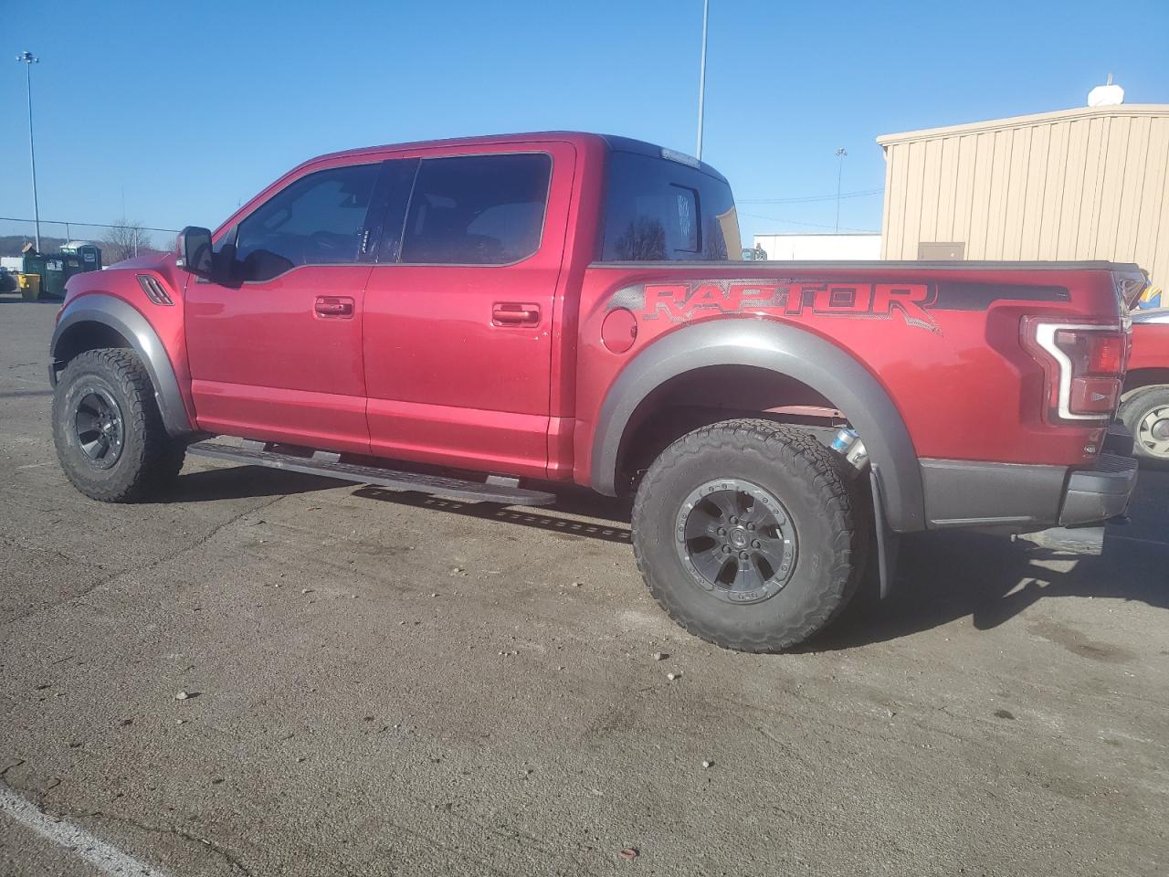 Изображение 2 2018 FORD F150 RAPTOR 2018 с VIN 1FTFW1RG7JFC54091
