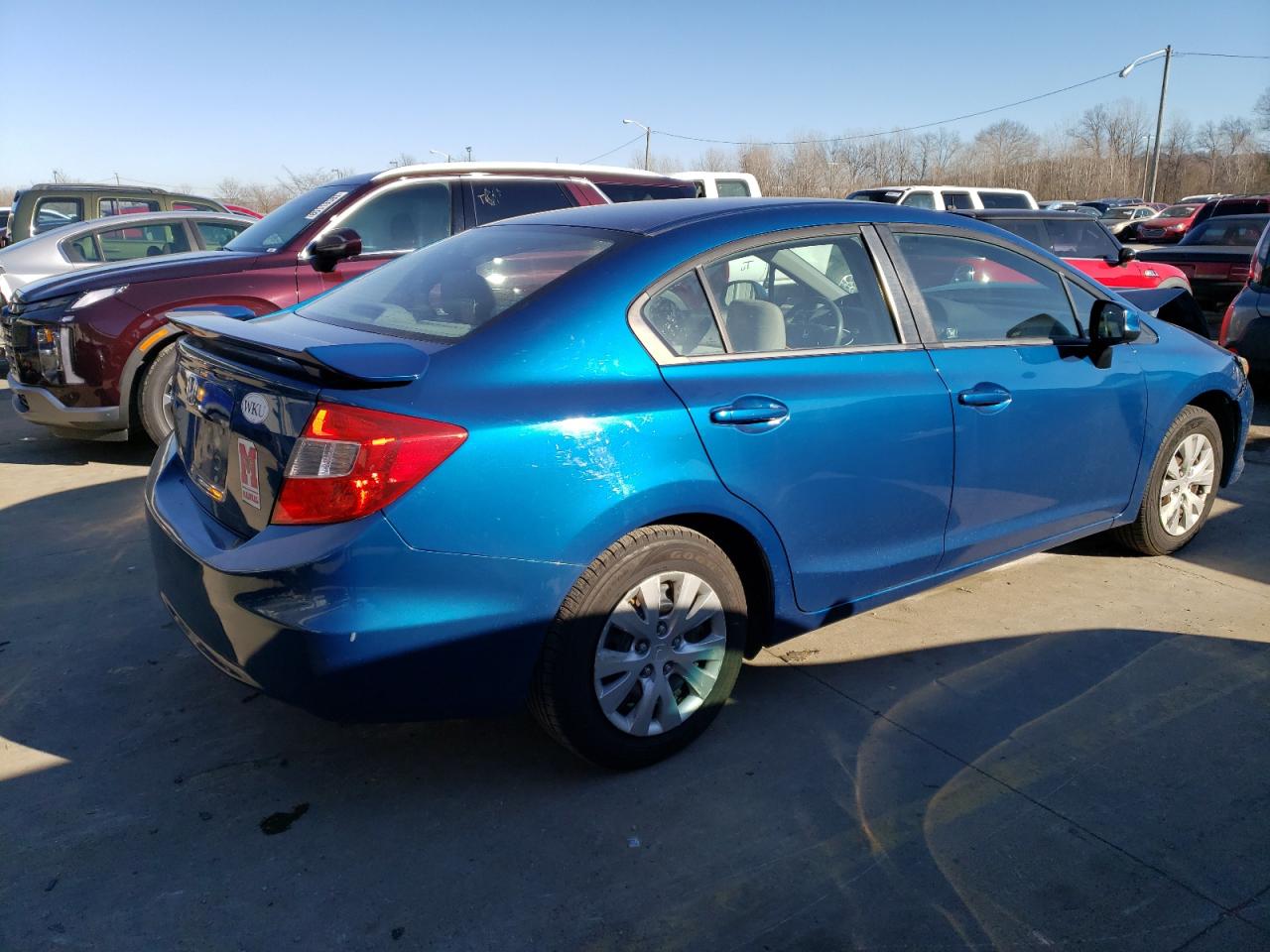 Image 3 of 2012 HONDA CIVIC LX 2012 with VIN 19XFB2F57CE053339