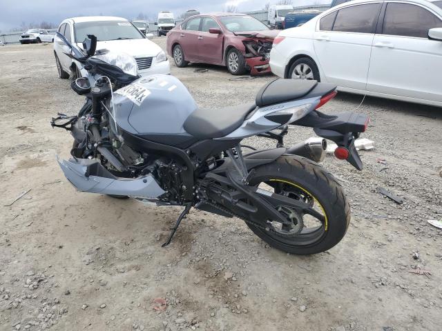 Obraz 3 z 2022 SUZUKI GSX-R600  2022 z VIN JS1GN7FA0N7100343